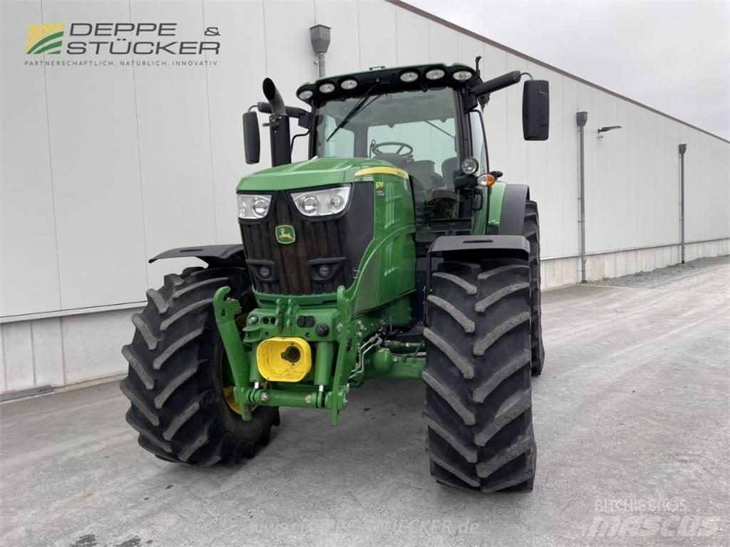 John Deere 6215R Ciągniki rolnicze