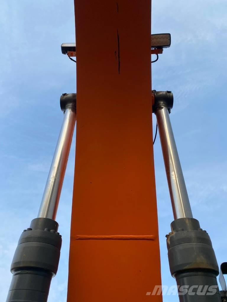 Doosan DX 300 LC-7 Koparki gąsienicowe