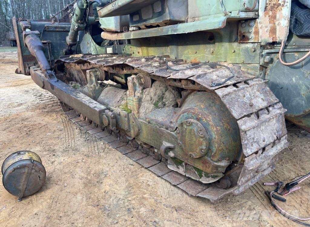 CAT D 7 E Spycharki gąsienicowe