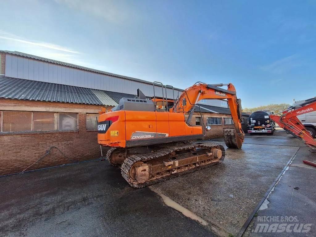 Doosan DX235lc Koparki gąsienicowe