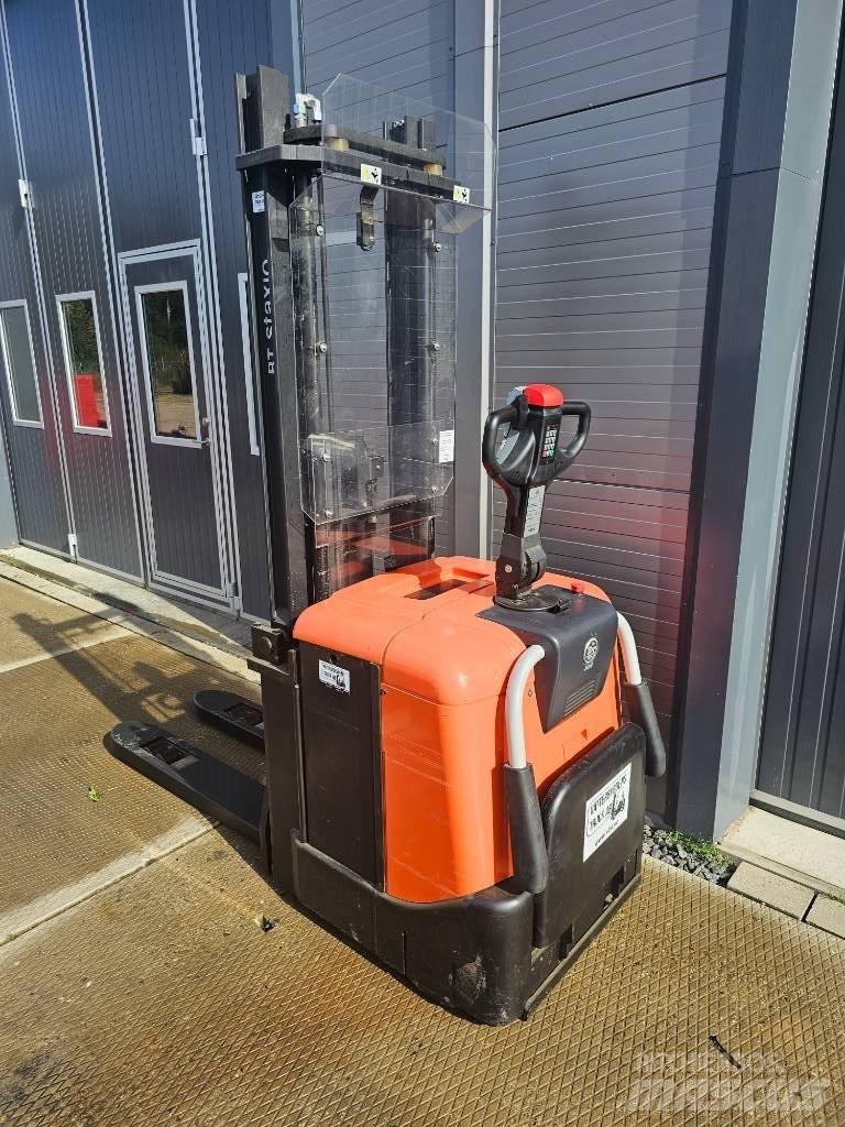 BT SPE 125 4150mm Wózki widłowe unoszące z dyszlem