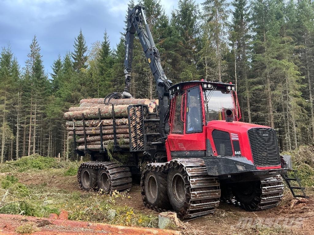 Komatsu 845 Forwardery