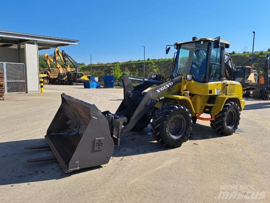 Volvo L 35 G Ładowarki burtowe