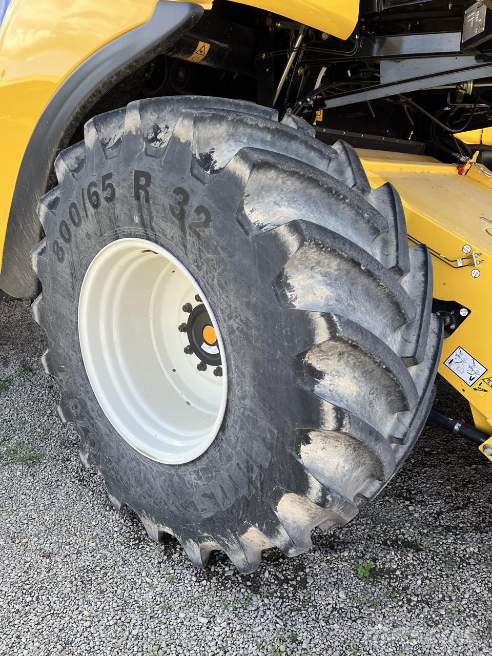 New Holland CX6.80 Kombajny zbożowe