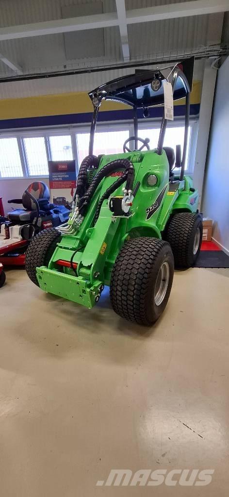 Avant 528 Ładowarki wielofunkcyjne