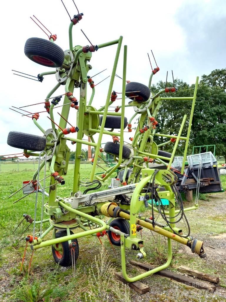 CLAAS Volto 870 Zgrabiarki i przetrząsacze