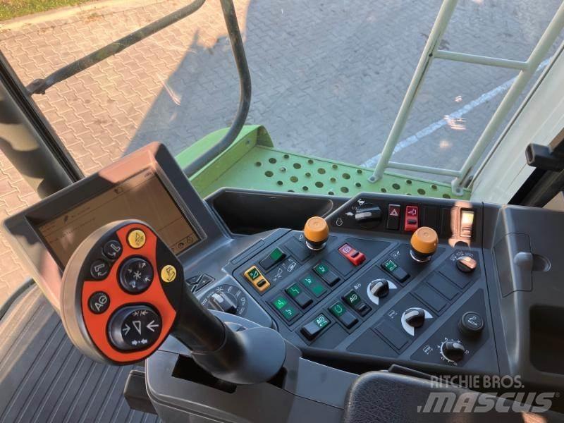 CLAAS LEXION 600 Kombajny zbożowe