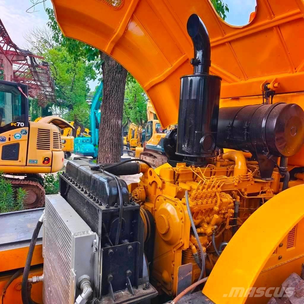 XCMG XS 223 J Walce jednobębnowe