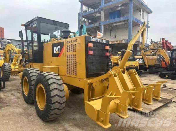CAT 140 K Równiarki