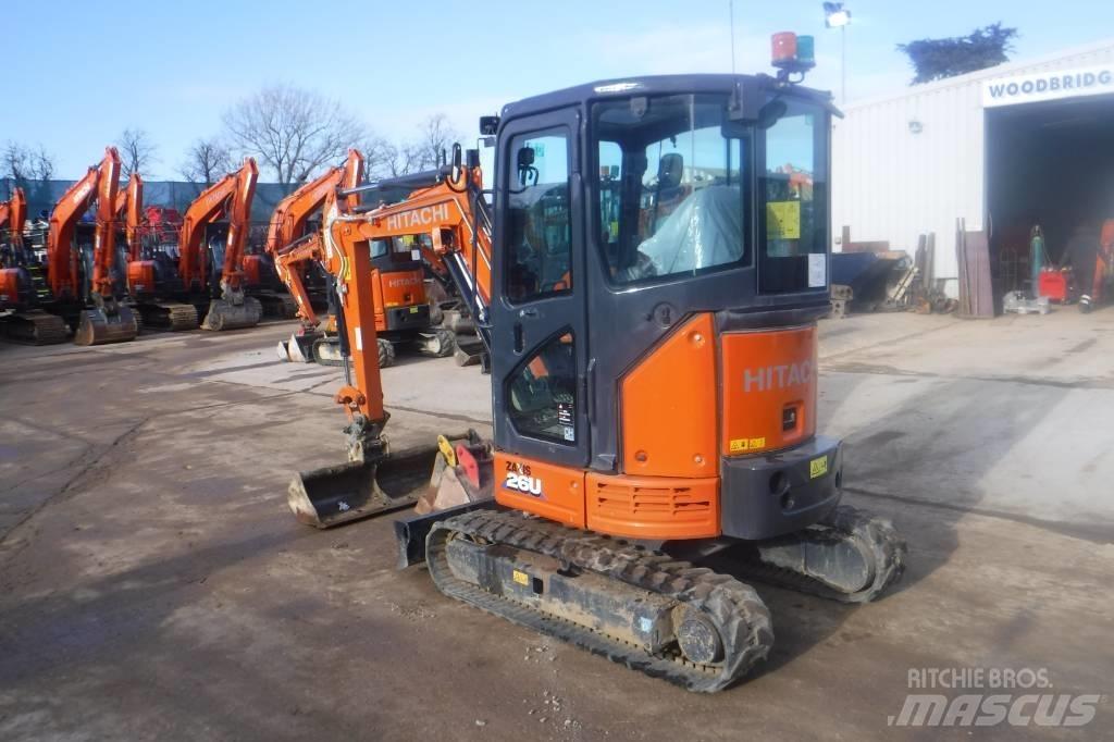 Hitachi ZX 26 U-6 Minikoparki