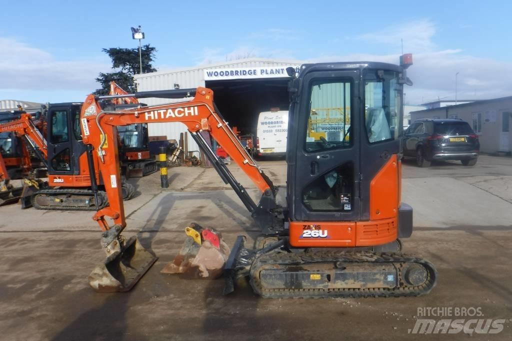 Hitachi ZX 26 U-6 Minikoparki