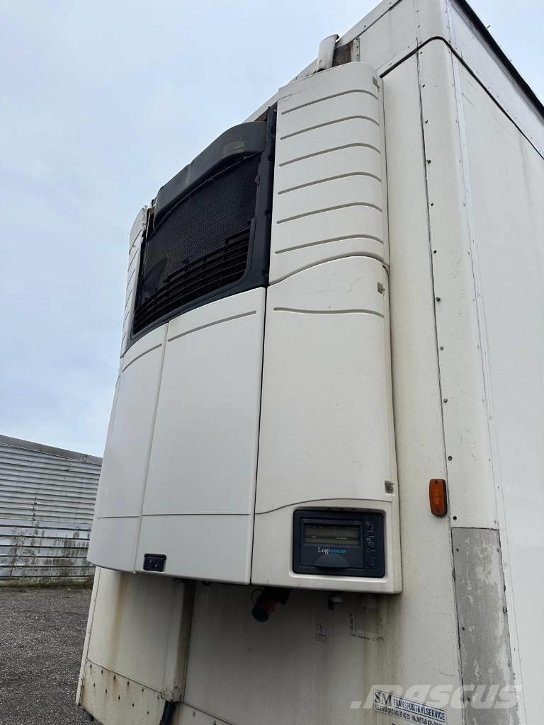 VAK V-4-40 Przyczepy chłodnie