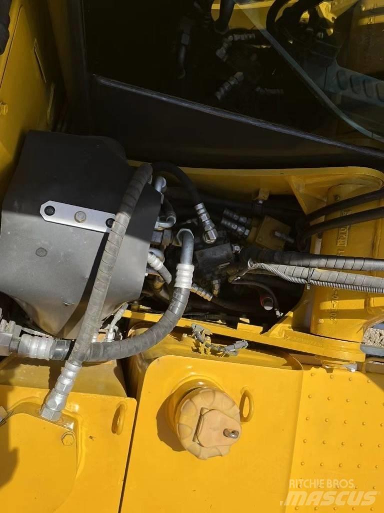 Komatsu PC 70 Koparki gąsienicowe