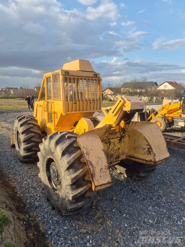John Deere 667d Traktory leśne