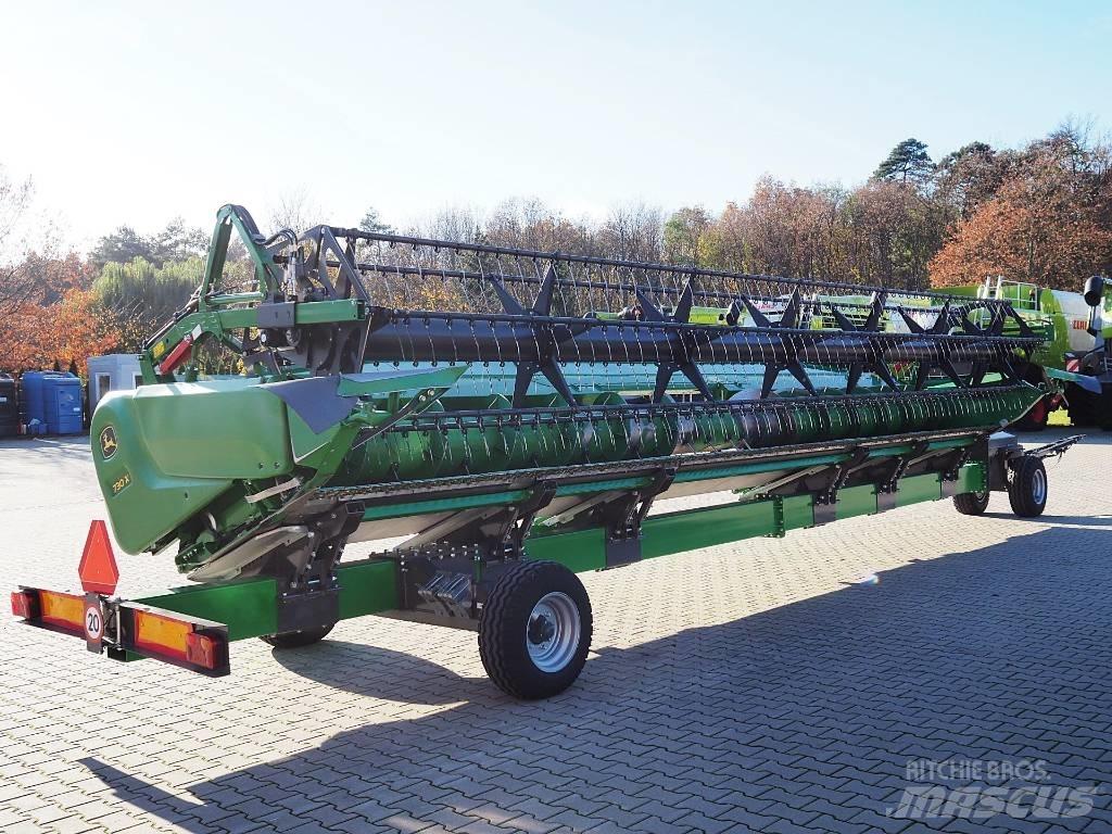 John Deere S780 + 730X Kombajny zbożowe