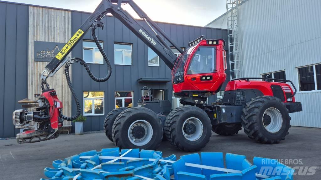 Komatsu 951 Harwestery