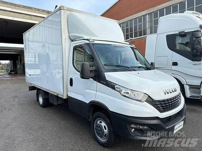 Iveco 35C14 Inne