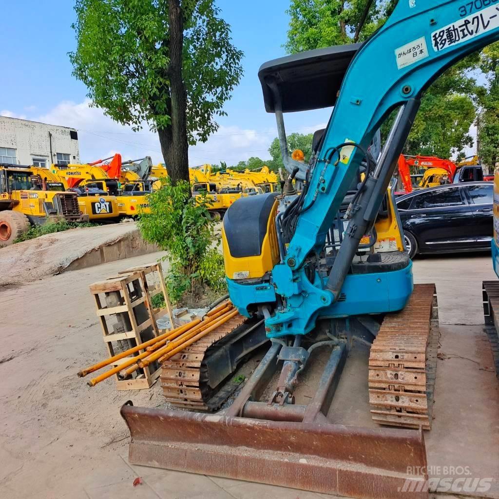 Kubota U30 Minikoparki