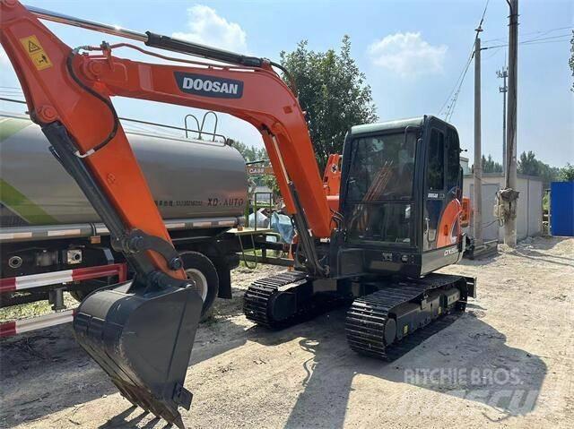 Doosan DX55 Minikoparki