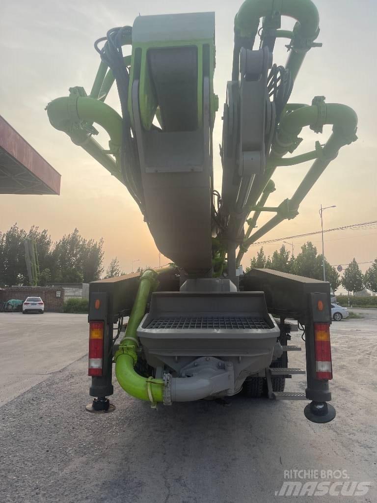  Zoomlion中联重科 52X-6RZ Samojezdne pompy do betonu