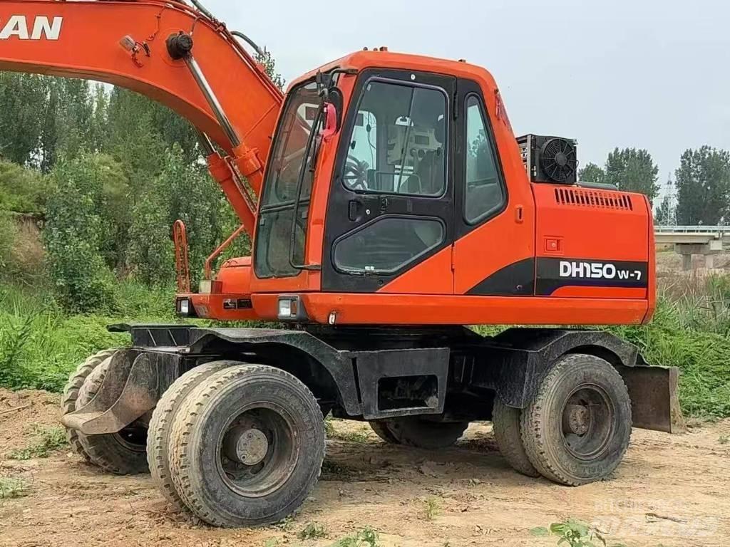 Doosan 150 W-7 Koparki kołowe