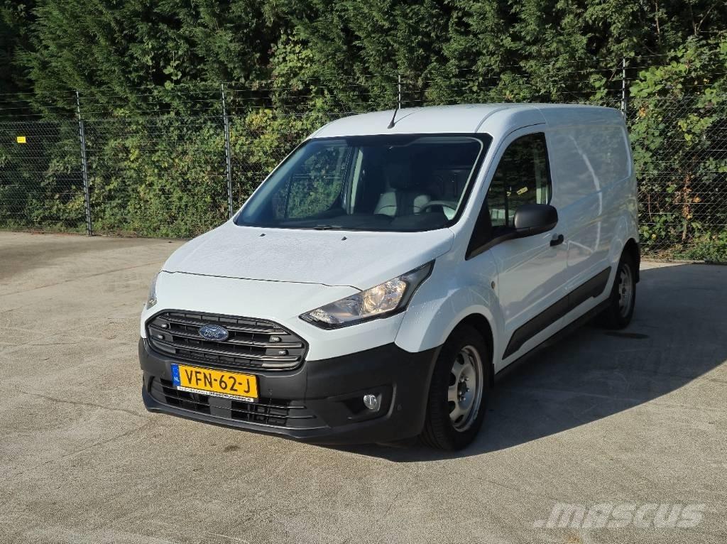 Ford Transit Connect Busy / Vany