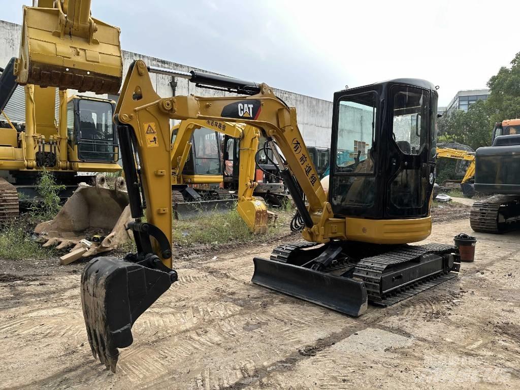 CAT 303 CR Minikoparki