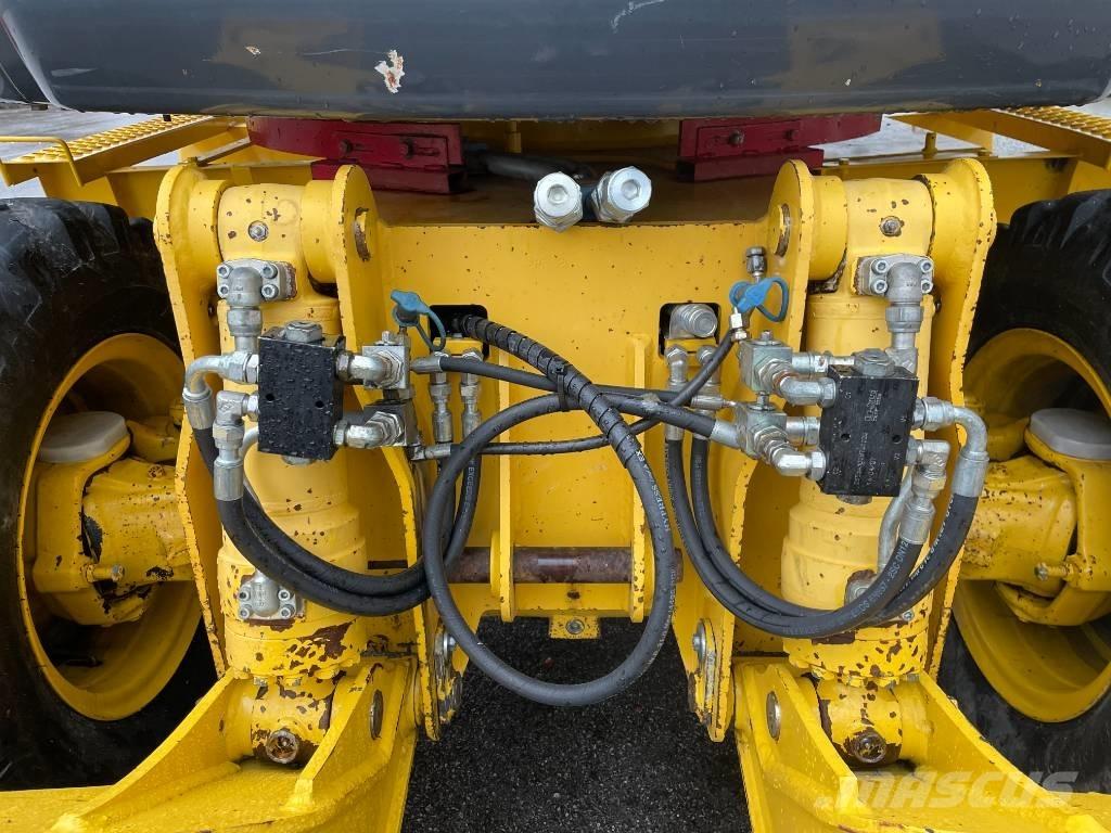 Komatsu PW 98 MR-8 Koparki kołowe