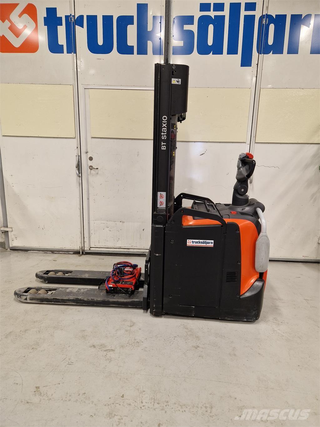 Toyota SPE120L Samojezdne maszyny do załadunku