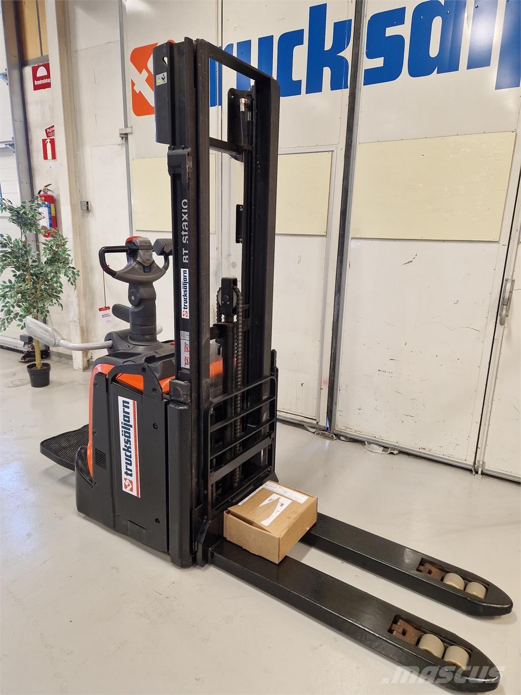 Toyota SPE120L Samojezdne maszyny do załadunku