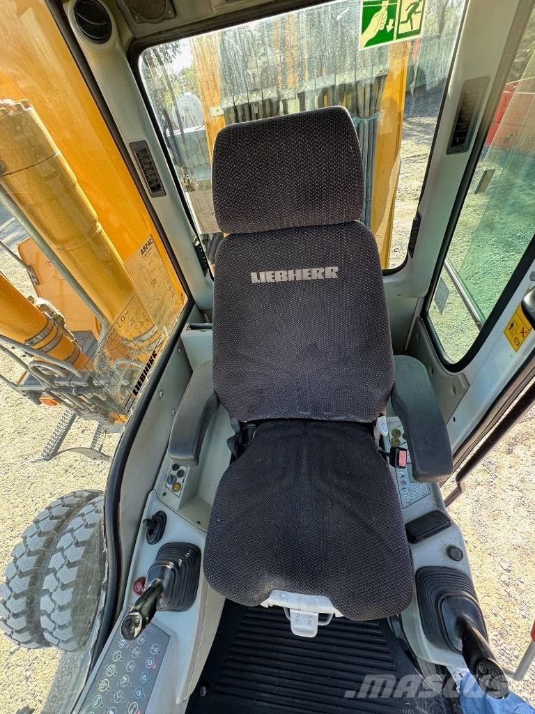 Liebherr A 924 C Koparki przeładunkowe