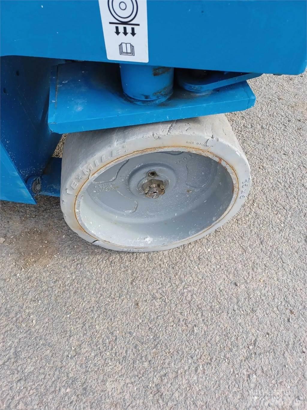 Genie GS 2646 Podnośniki nożycowe