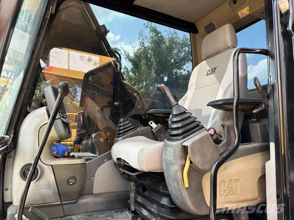 CAT 315D2 Koparki gąsienicowe