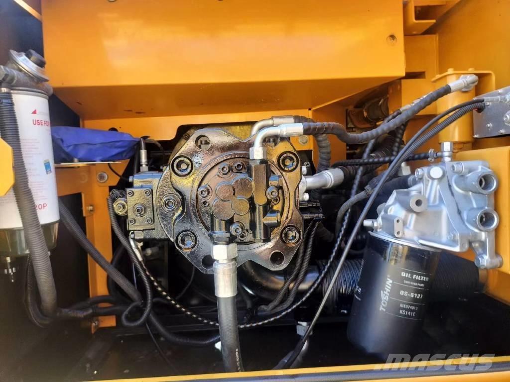 Sany SY215C Koparki gąsienicowe