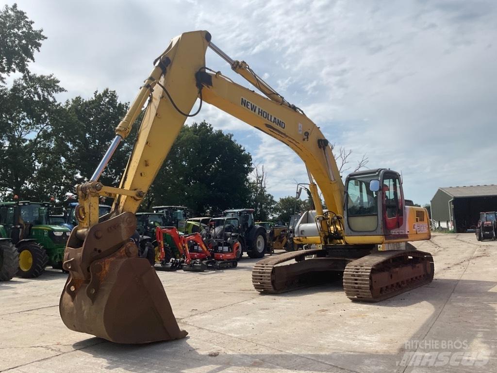 New Holland E 305 Koparki gąsienicowe