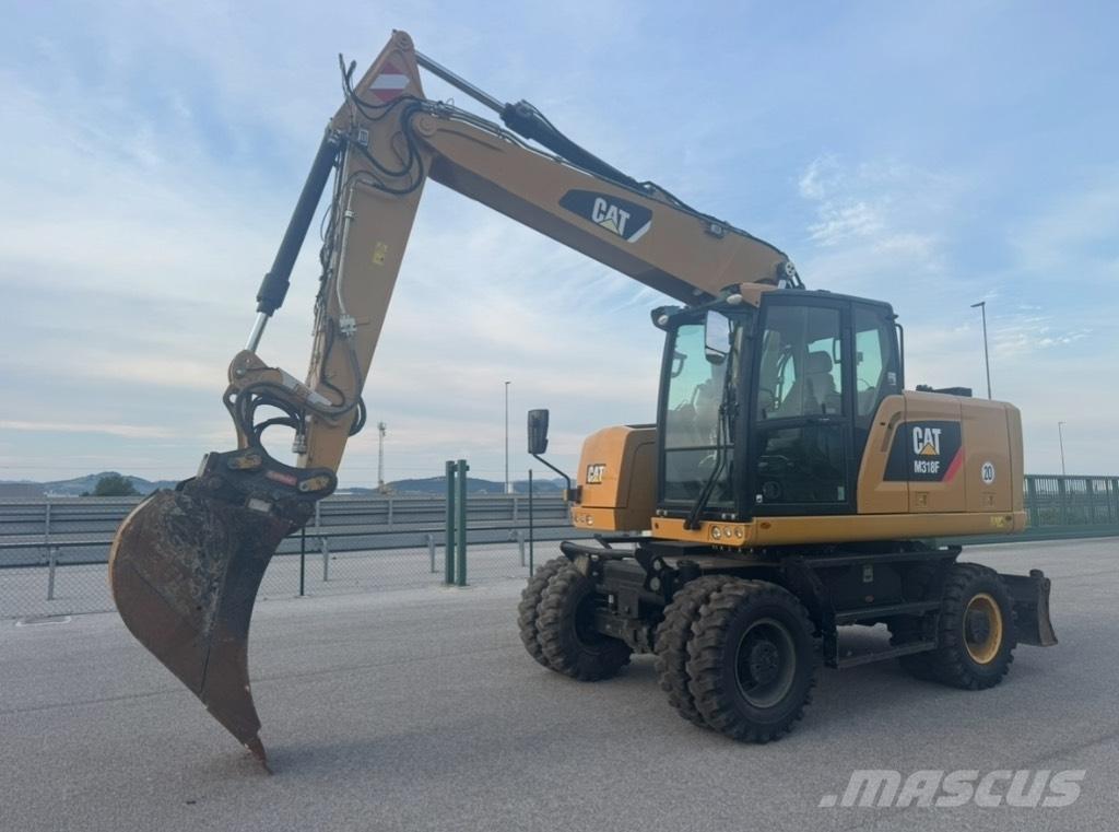 CAT M 318 F Koparki kołowe