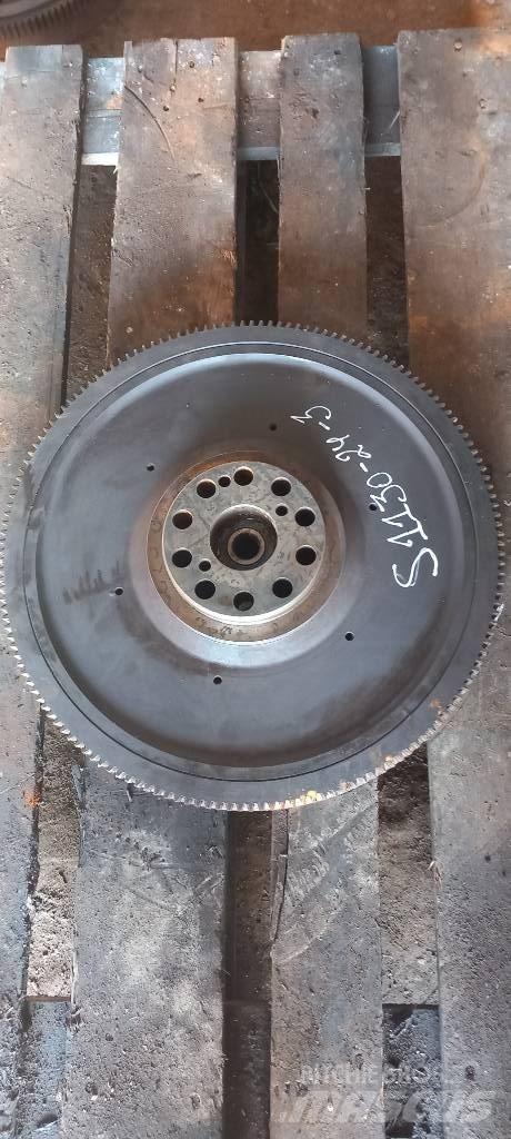 Scania R 440.   1805086 Silniki