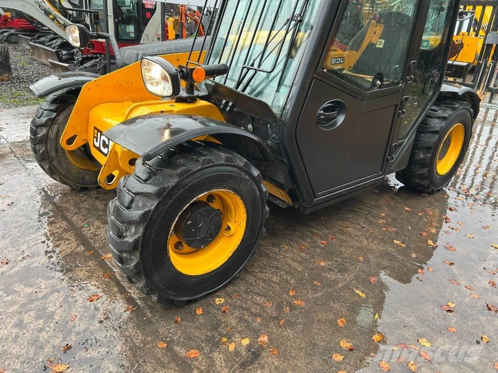 JCB 525-60 Ładowarki teleskopowe