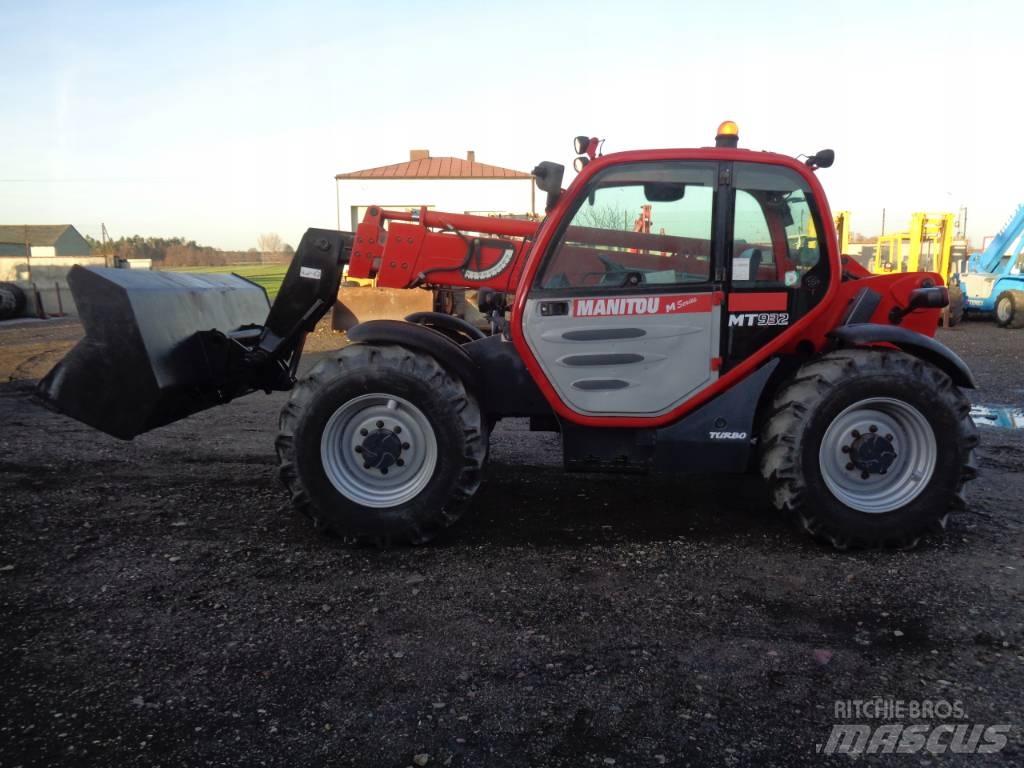 Manitou MT 932-75 Ładowarki teleskopowe