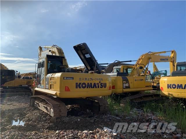 Komatsu PC 220-8 Koparki gąsienicowe