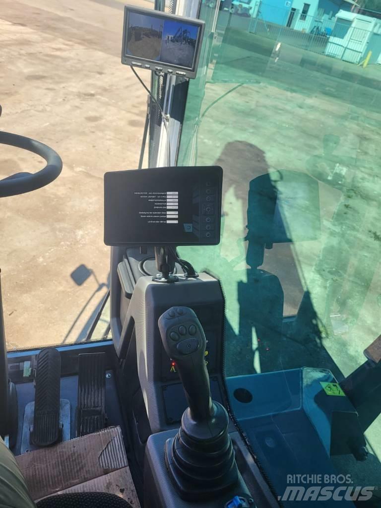 Fuchs MHL 331 Koparki przeładunkowe