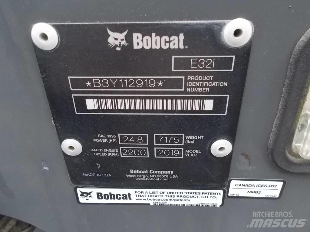 Bobcat E32i Minikoparki