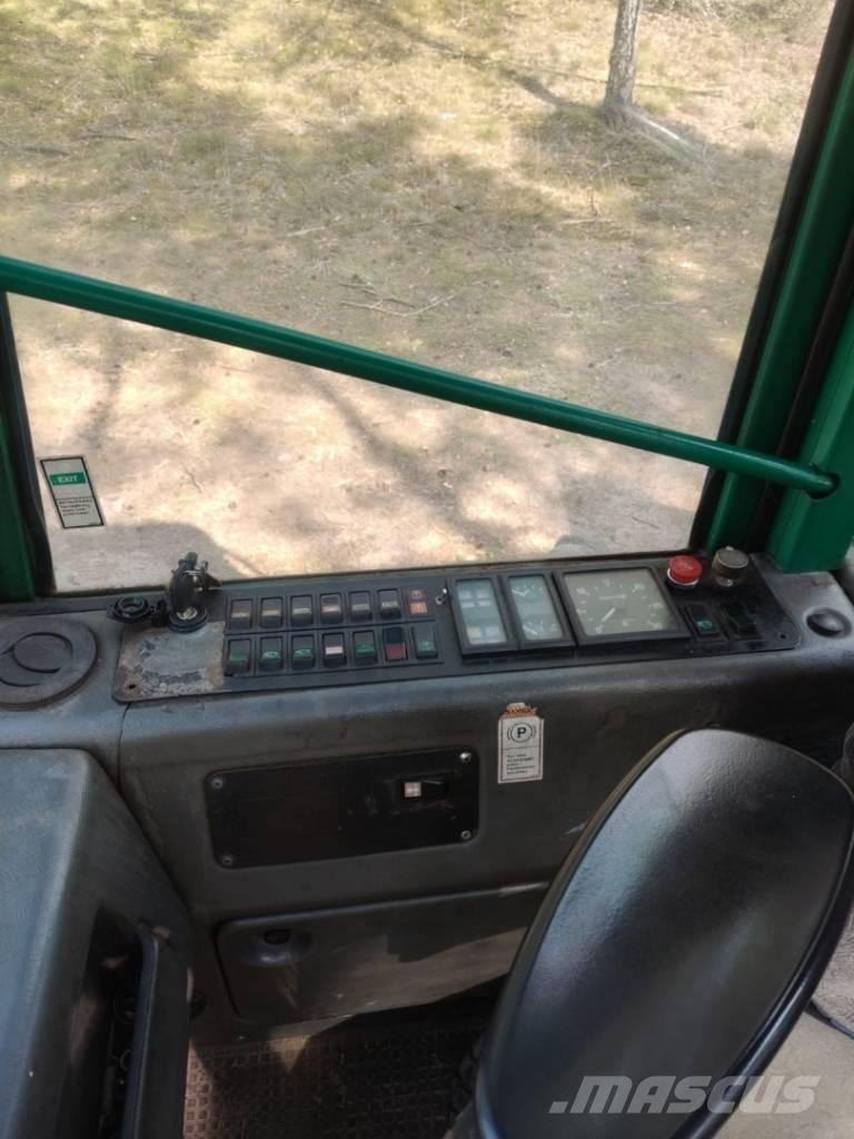 Timberjack 1010D Forwardery