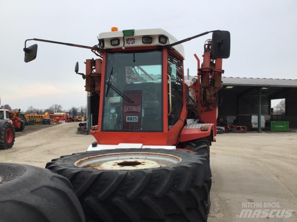 Bateman RB25 SPRAYER Opryskiwacze samojezdne