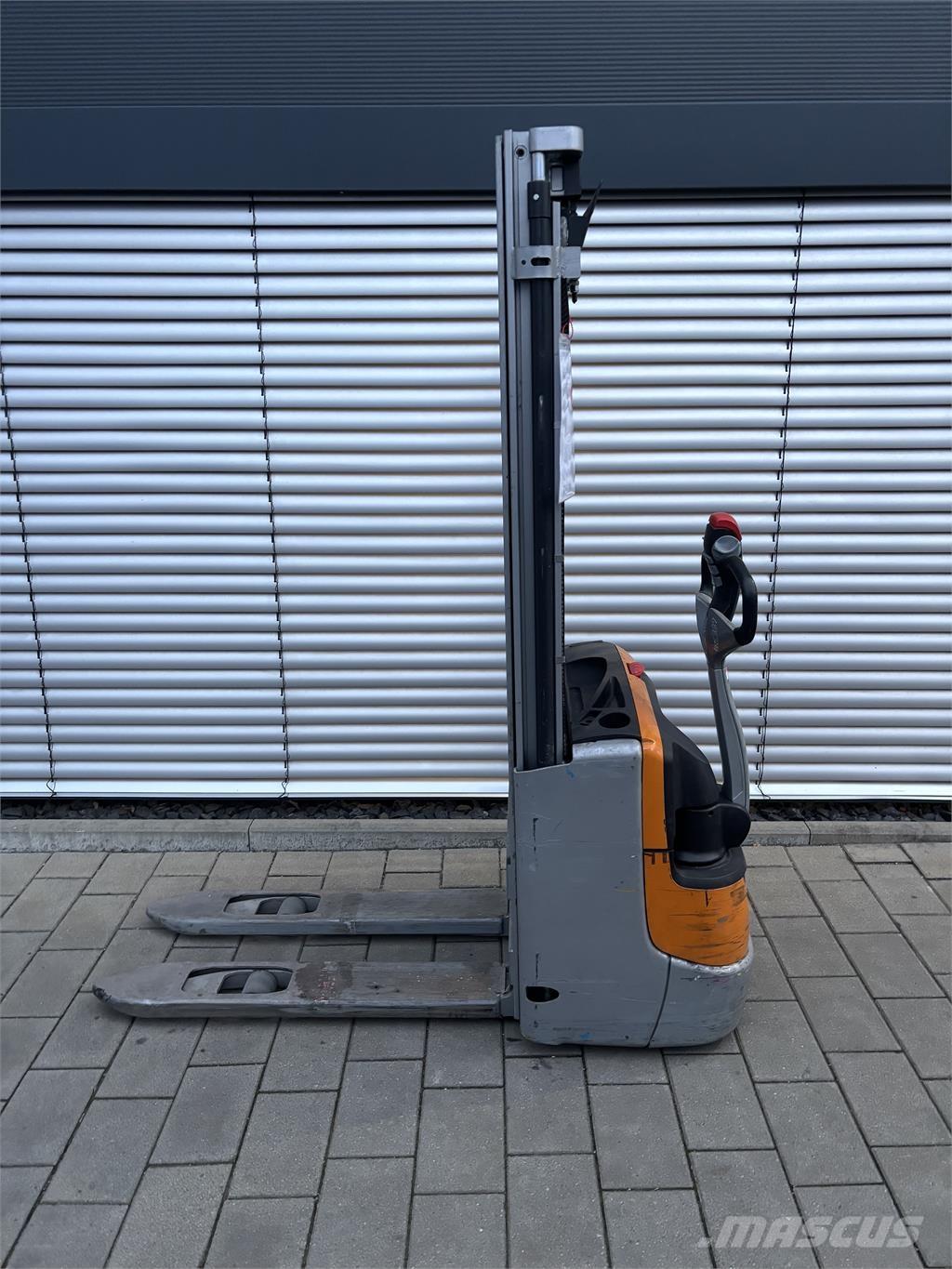 Still EXV 10 Samojezdne maszyny do załadunku