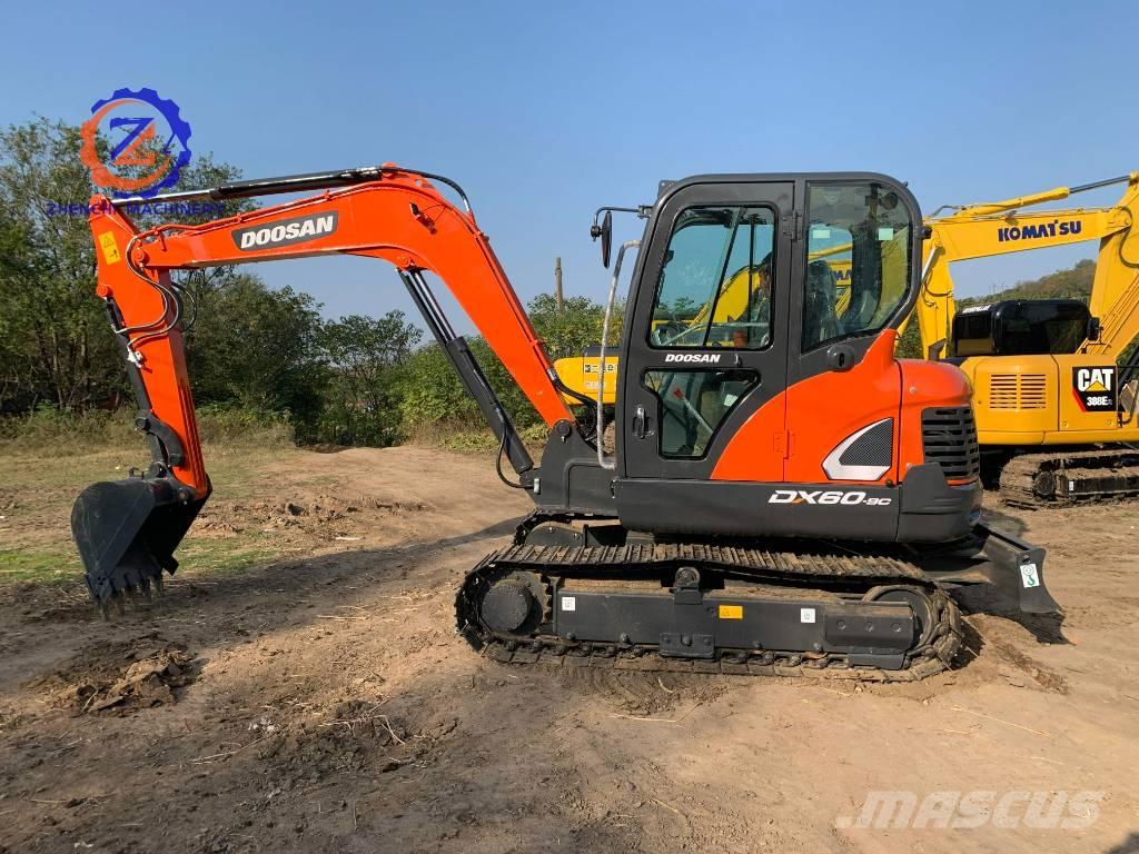 Doosan DX 60 Minikoparki