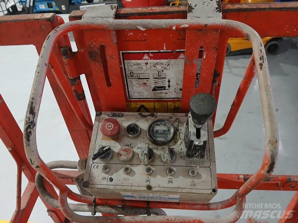 JLG 153-12 Podnośniki nożycowe