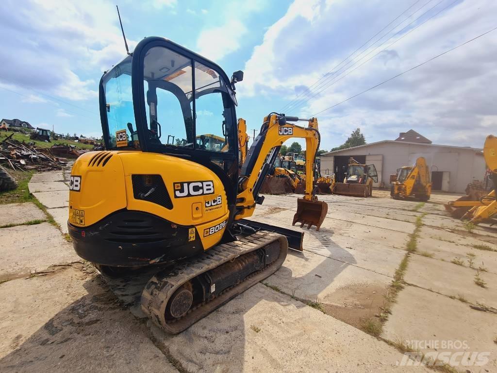 JCB 8026 CTS Minikoparki