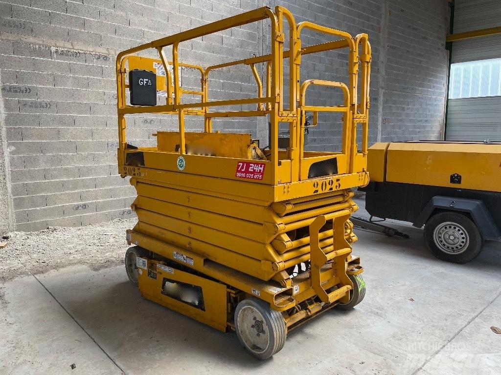 JLG 3246 ** A REPARER** Podnośniki nożycowe