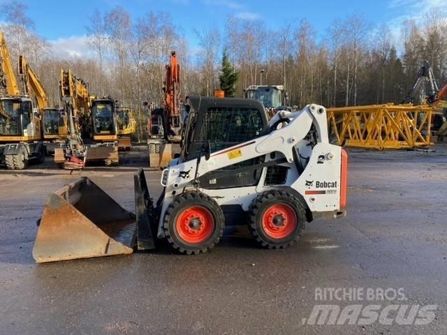 Bobcat S 590 Ładowarki burtowe
